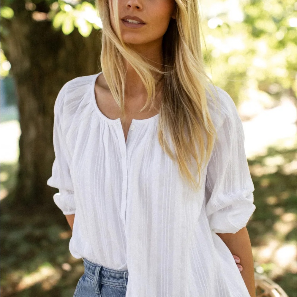MAREA White Sophie Button-Front  Blouse.  White Dobby.  New, medium